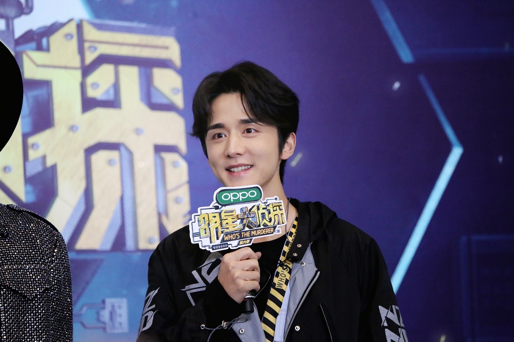 探班丨《明侦6》:何炅现场拆cp,张新成开创耿直玩法