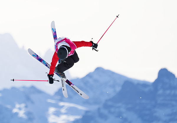 2020年1月22日,谷爱凌在第三届冬青奥会自由式滑雪女子大跳台决赛中.