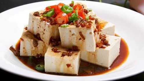 八公山豆腐,图片来源《合肥市广播电视台:安徽经典名菜之"八公山豆腐