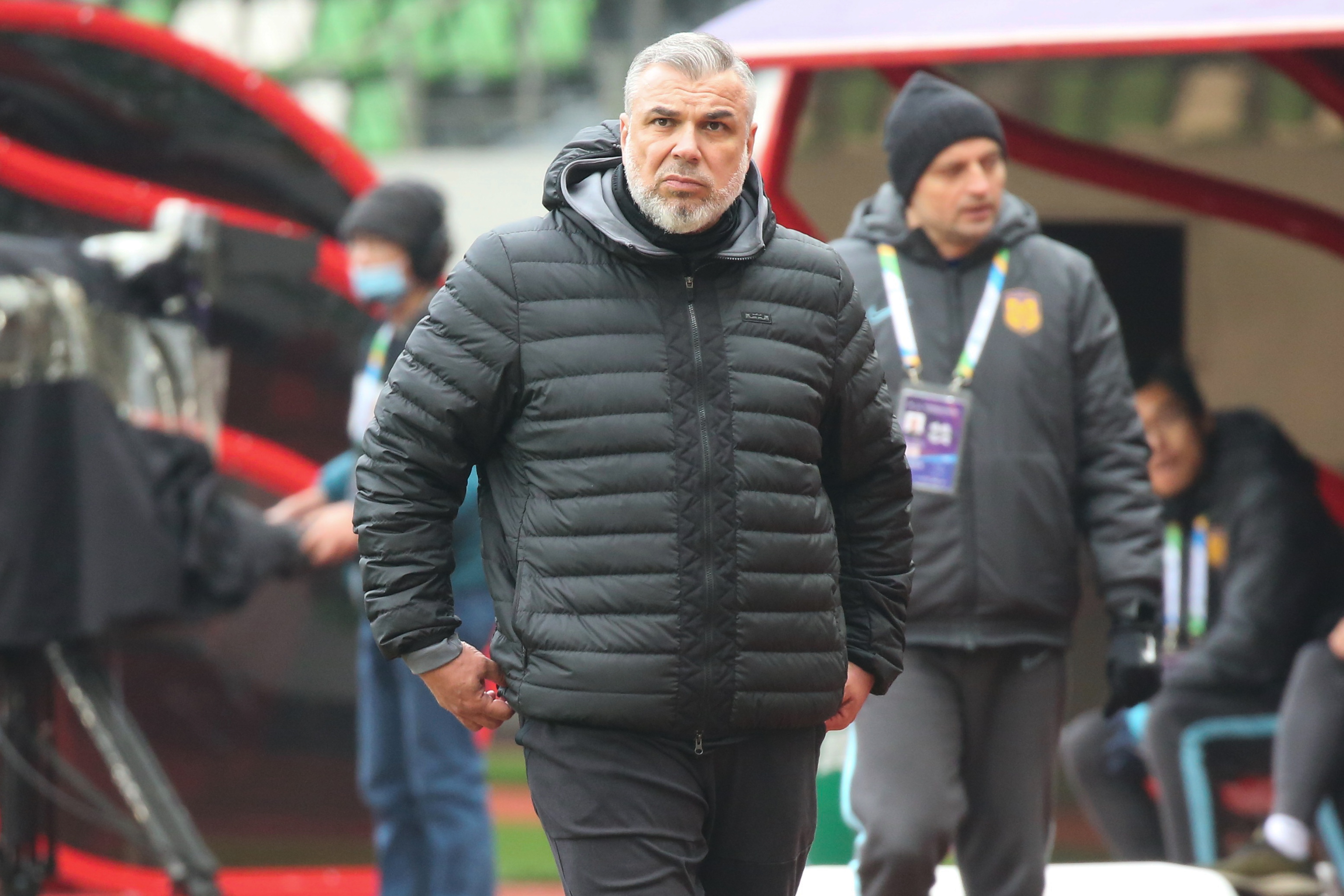 奥拉罗尤表示对球队的一系列举动无法接受。