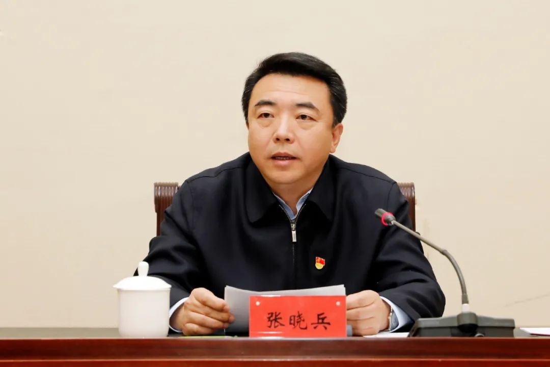 4月6日,兴安盟召开全盟领导干部会议,宣布内蒙古