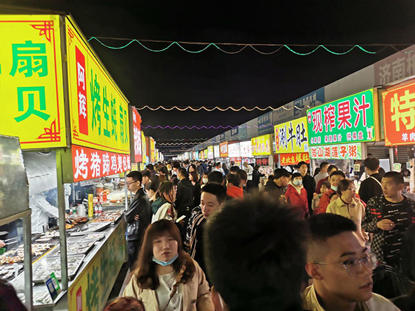 济南"吃"文化中的夜市:给城市添烟火气,扩围建文旅项目