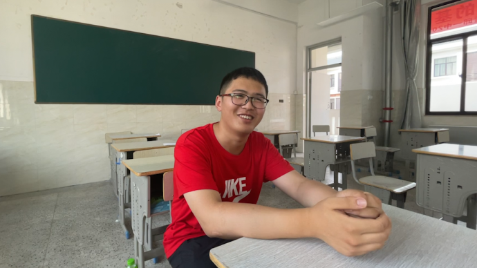 专访安徽684分截肢高考生周桐:我只是个乐观的普通高中生