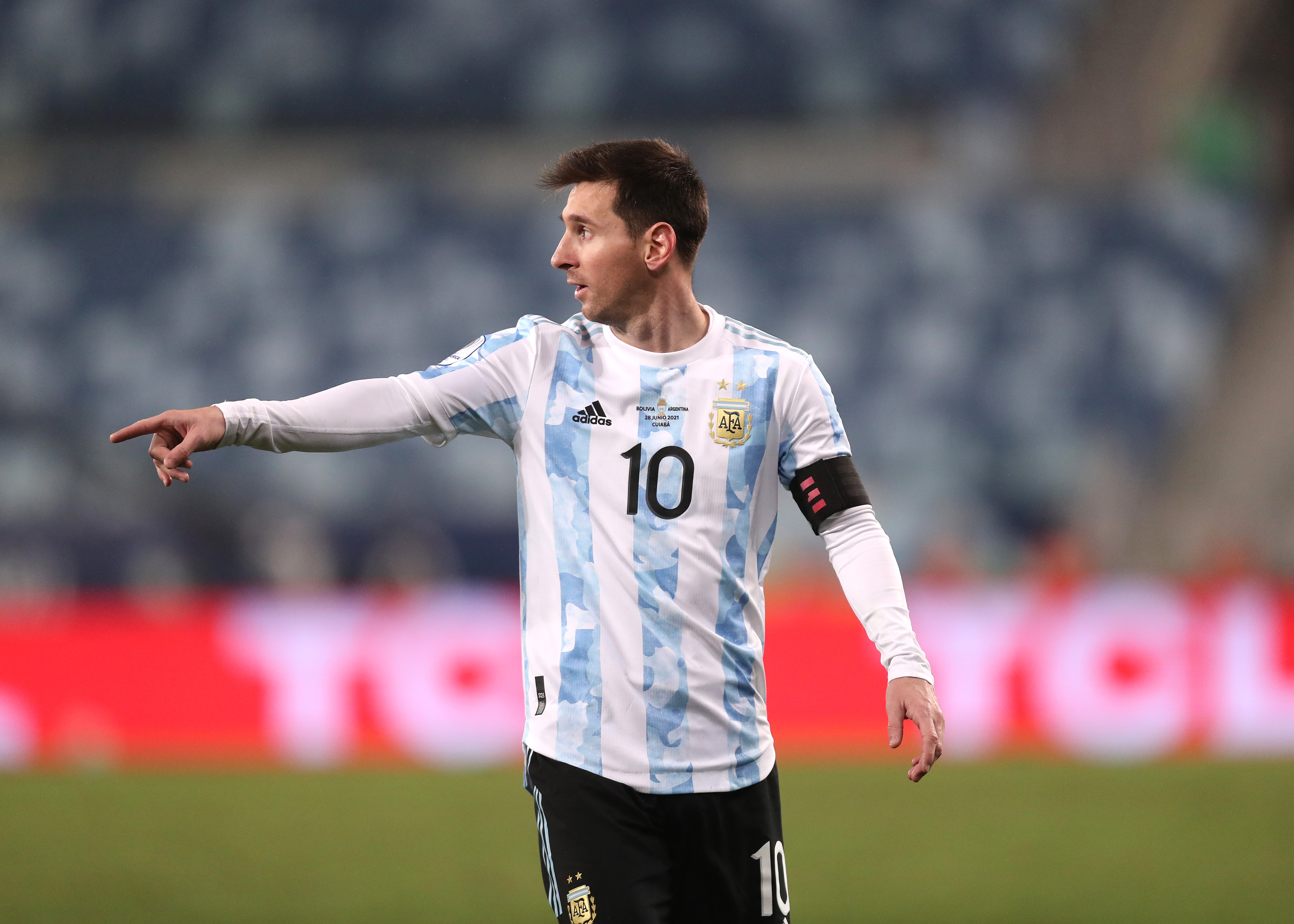 阿根廷名宿：梅西能带阿根廷夺得世界杯冠军吗？(图)