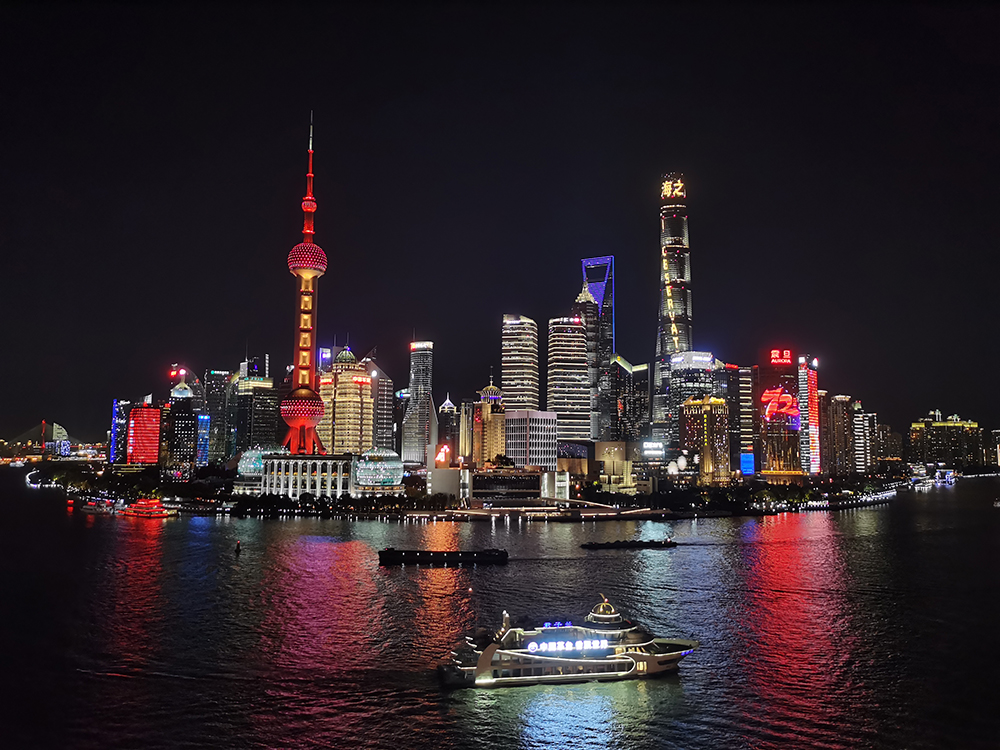 2021年国庆假期,上海外滩地区没有光影秀表演活动安排.实习生 焦彤 图
