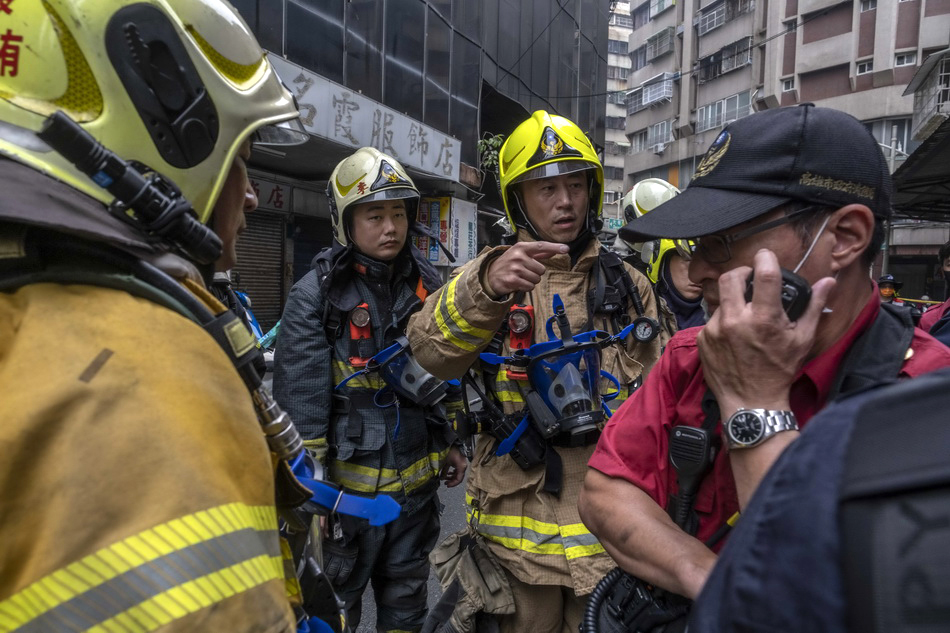 图集台湾近26年最严重火灾已致46人死亡或人为纵火67676767