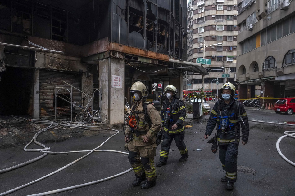 图集台湾近26年最严重火灾已致46人死亡或人为纵火67676767