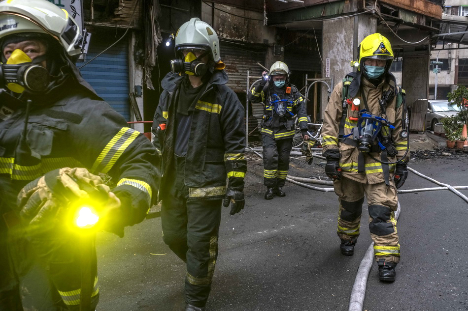 图集台湾近26年最严重火灾已致46人死亡或人为纵火67676767