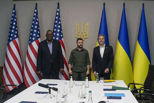 美国将向乌克兰提供价值322亿美元援助
