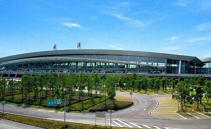 武汉天河机场4月8日恢复航班,国际和北京往返航班暂不恢复