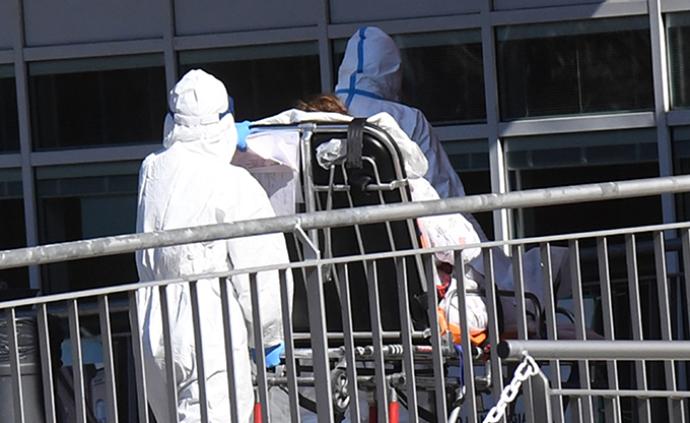 全球疫情晚报|国外累计病亡超10万例,美国日增病亡逾两千