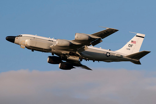 rc-135w是美国空军电子侦察机队主力,可收集地面遥测设备在导弹发射前