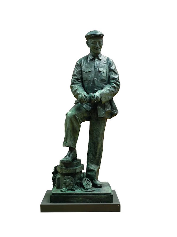 献给全体劳动者！中国美术馆藏画中的劳动者形象