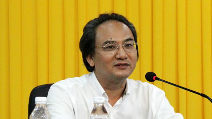 唐农 澎拜新闻