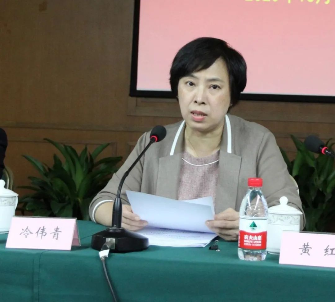 市委组织部副部长冷伟青,市委统战部常务副部长黄红,副部长蔡忠,市委