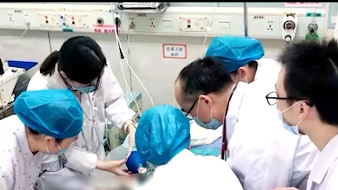 广东一女童误服近40粒降压药，抢救无效离世