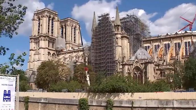 巴黎圣母院脚手架拆除工作完成：修复工程关键一步