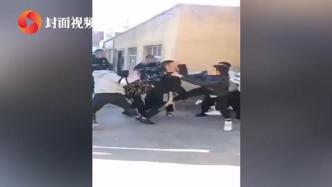 黑龙江一职高学生斗殴被捅身亡，班主任：对方20人打他一个