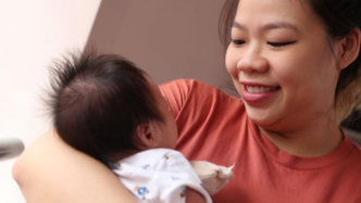 外媒：新加坡一名新生婴儿检测出新冠抗体，或为母婴传播证据