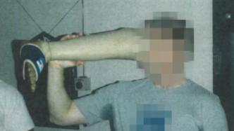 澳大利亚军方用塔利班士兵假肢喝酒，合影照片曝光