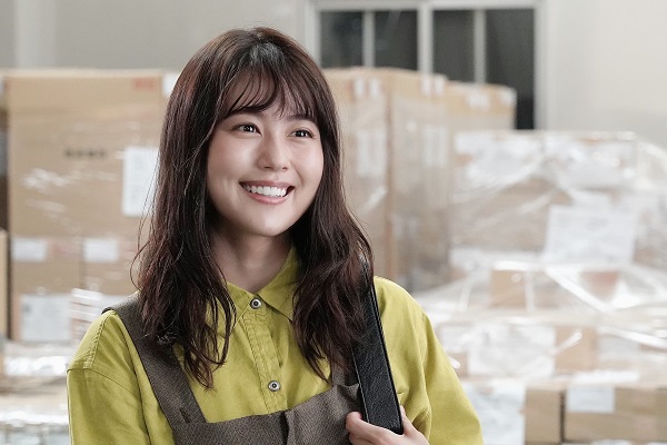 有村架纯 饰 安达桃子