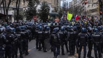 反对《整体安全法》法案，法国超5万人参加游行示威活动