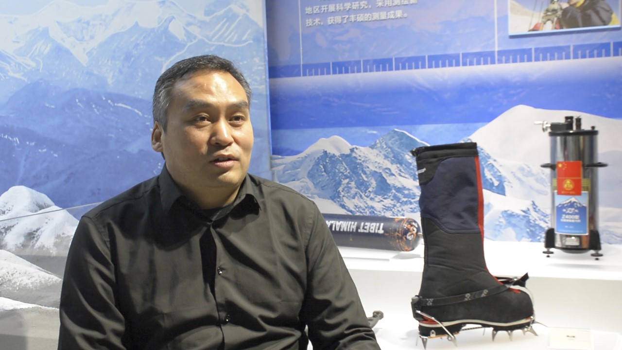 李国鹏在国测一大队接受澎湃新闻记者采访.澎湃新闻记者 卫佳明 图