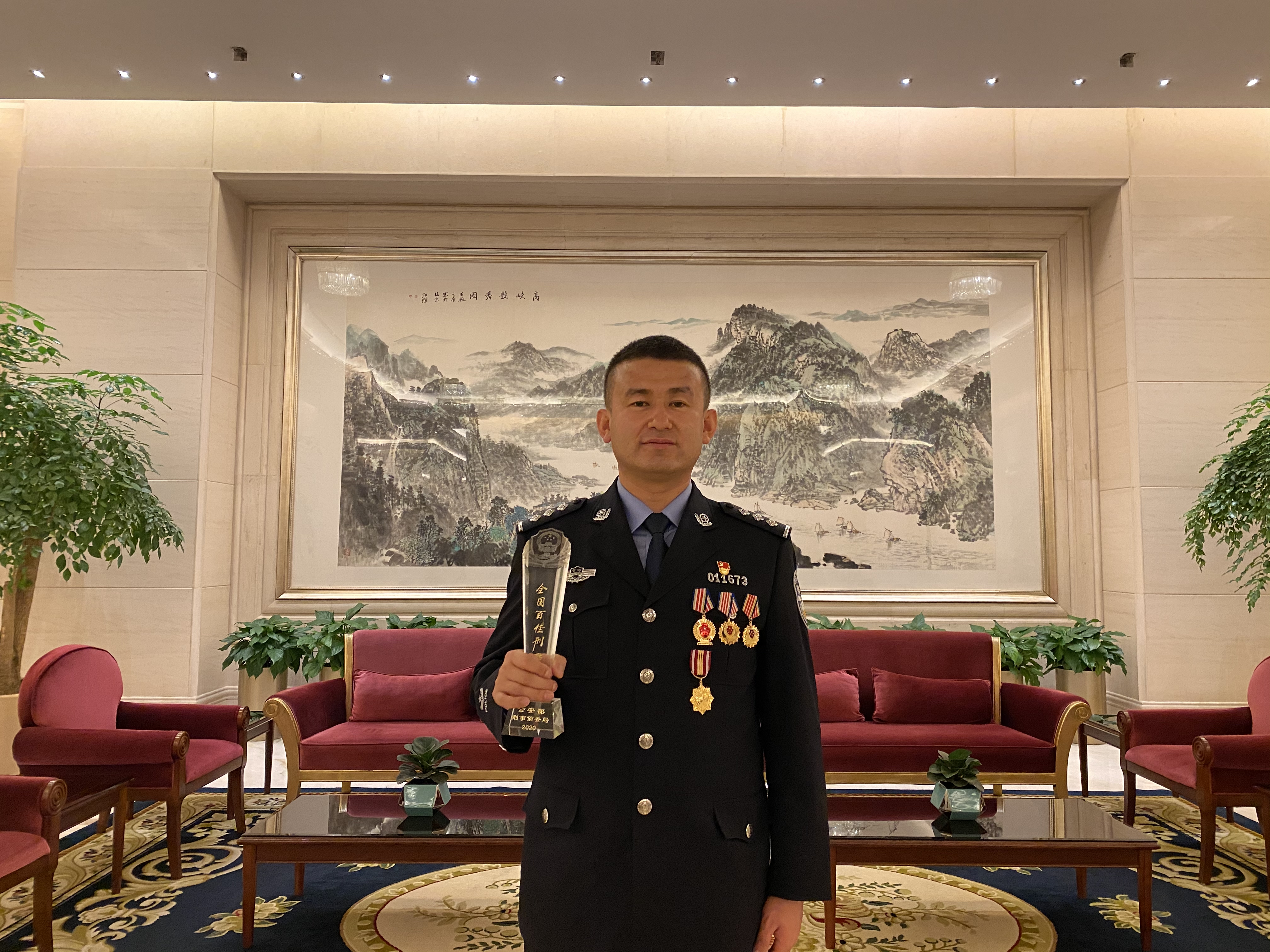 法者百佳刑警马坚疫情前后四赴云南边境6境外逃犯落网