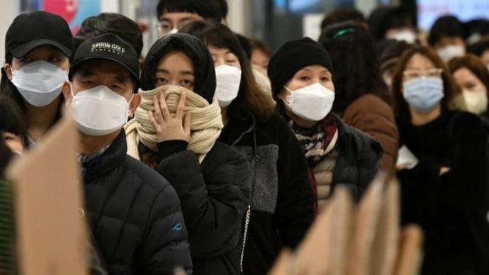 韩国增派军警介入流行病学调查