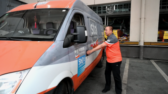 快递公司驾驶员获评上海劳模，为救火曾徒手抱起燃烧的煤气罐