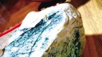 3名玉石商人被警方逮捕，12名行業(yè)大咖回應(yīng)中國賭石第一案
