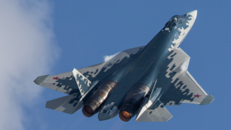 俄媒：俄军将在2025年前接装22架苏57战机