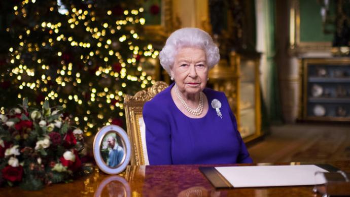 英国女王圣诞致辞完整版：致敬无名英雄，新的黎明希望闪耀