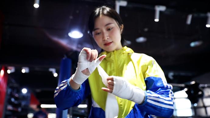 重庆最美女拳击教练:用拳击突破自我