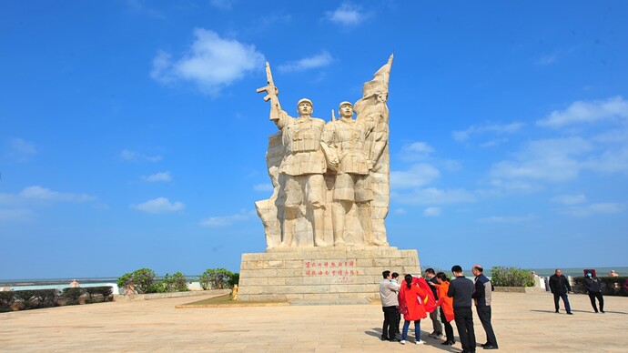 海南临高海南解放公园正式开园