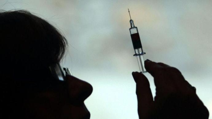 外媒：葡萄牙一医护接种辉瑞疫苗2天后身亡