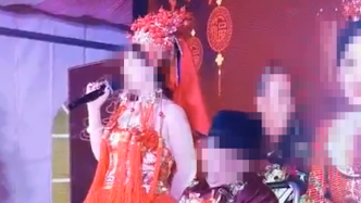 遵义八旬老人坐轮椅迎娶42岁女徒：“余生请多指教”