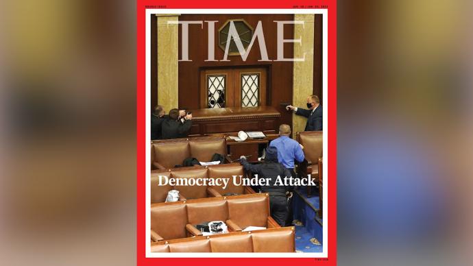 美国《时代》周刊封面 ：民主遭受攻击