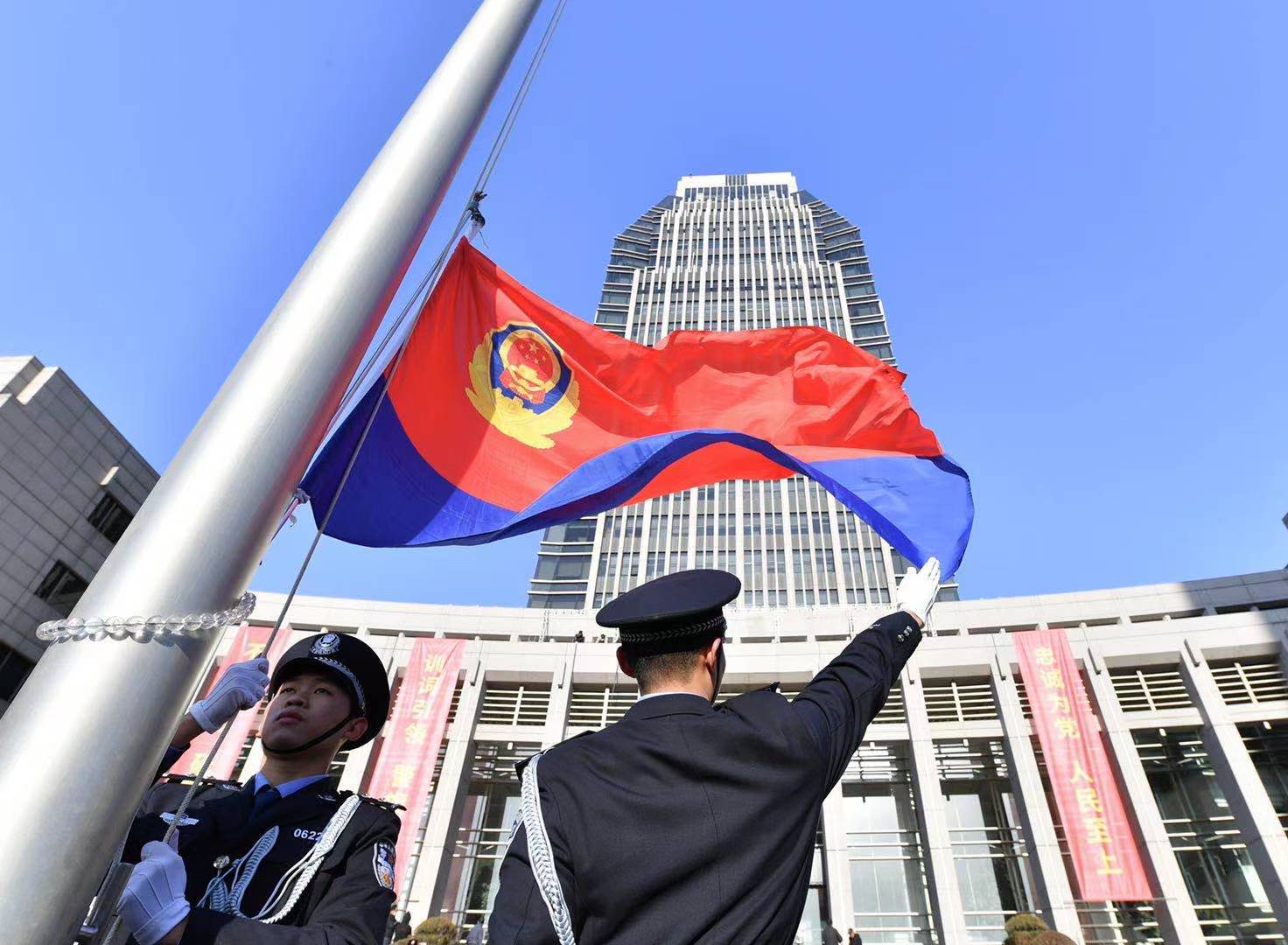 本文皆为上海市公安局供图