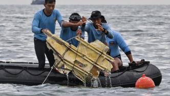 印尼官员称失事客机坠海前并未解体，可排除恐袭可能