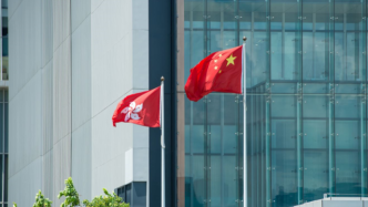 林鄭月娥：區議員及選委會委員應被視為公職人員，需進行宣誓