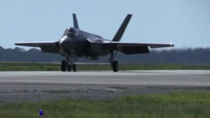 美媒曝F-35战机仍存871个缺陷，一年仅修复2处