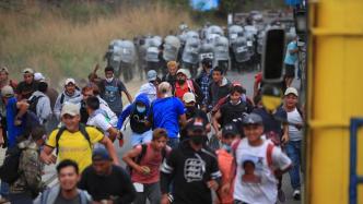 早安·世界｜危地马拉派出安全部队阻拦北上中美洲移民