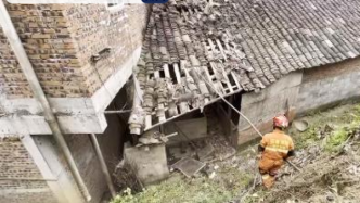 云南盐津4.7级地震造成4人受伤，百余户房屋局部受损