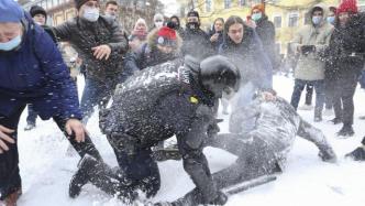 5000余人被捕！俄罗斯多地爆发示威活动支持纳瓦利内