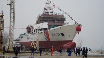 台湾海峡首艘五千吨级海事巡航救助船“海巡06”下水