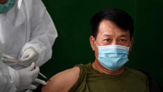 柬埔寨边防海岛军警接种中国疫苗，副首相感谢中方援助