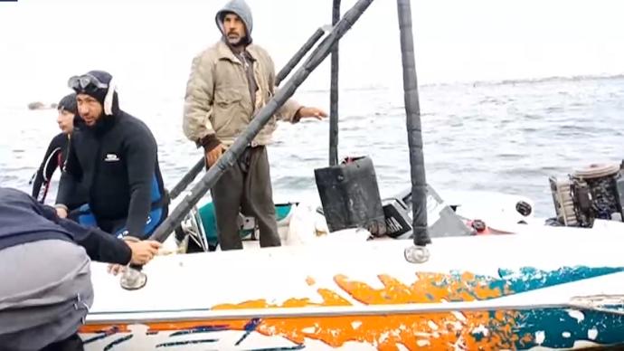 埃及一港口附近发生渔船倾覆事故，死亡人数升至9人