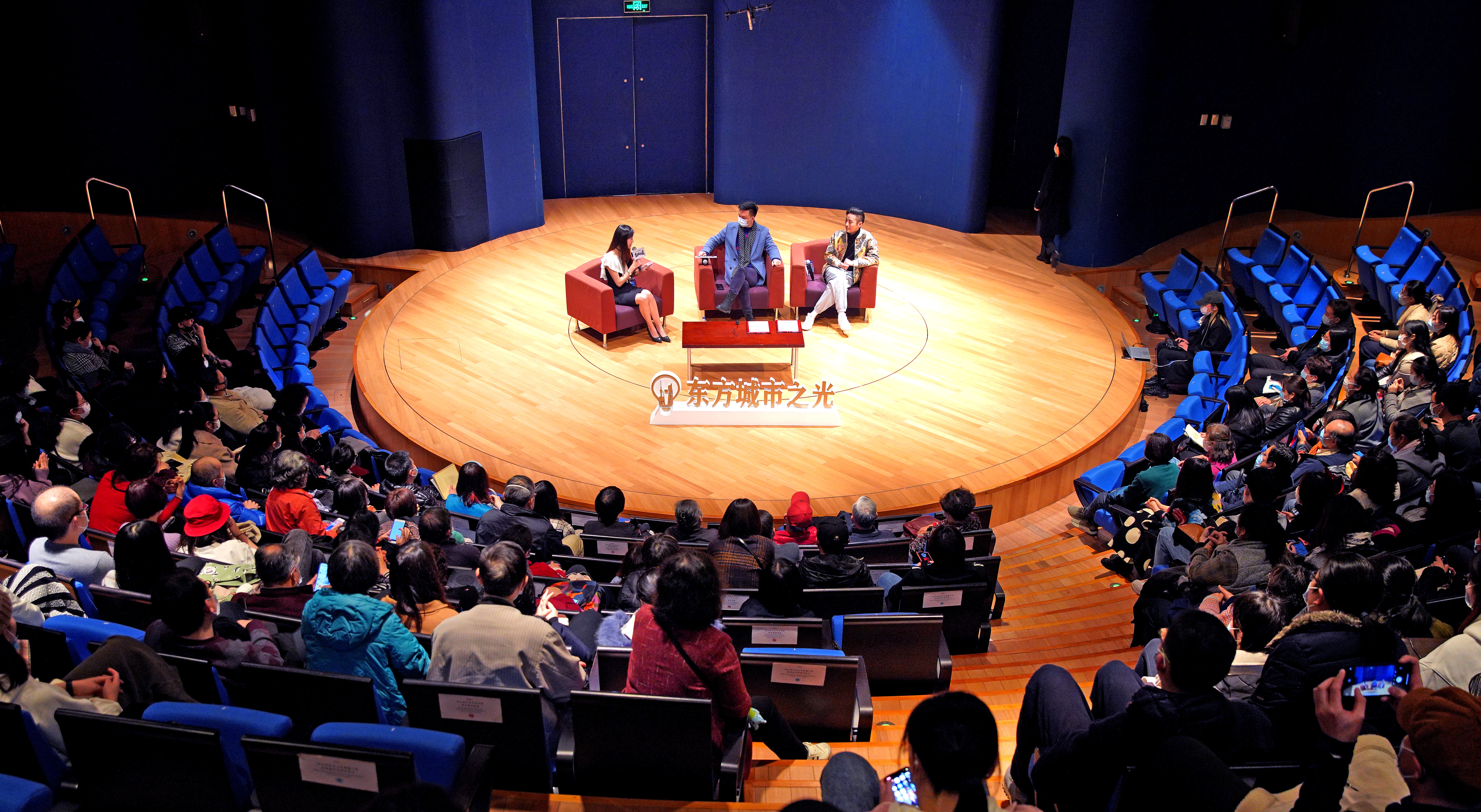 两位"梅郎"在这场艺术脱口秀上聚首:京昆合璧,美美与共