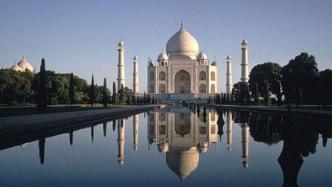 印媒：印度泰姬陵受到炸弹威胁，上千名游客被疏散